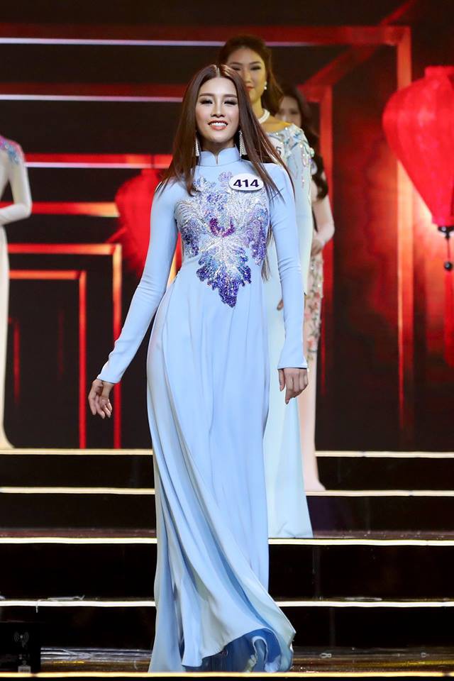 ao dai dem chung ket hhhv xem ma cu ngo nham phai cuoc thi hoa hau nao nam xua