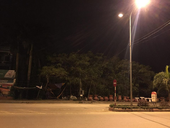 ha noi truy tim nhom nguoi trom cay canh di xe o to tai keo le chu nha 25m roi bo chay