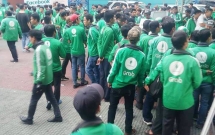 hang tram tai xe grabbike o sai gon tat ung dung keo den tru so cong ty de phan doi viec tang chiet khau