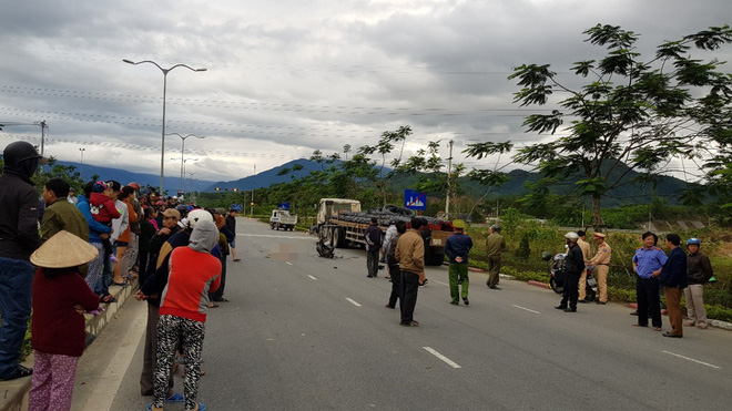 da nang xe tai va cham voi xe may nu sinh dai hoc sinh nam 1996 tu vong thuong tam