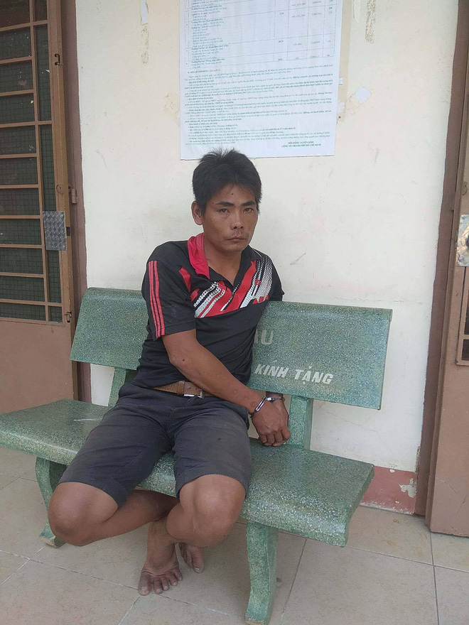 co gai 9x chay xe may bi cuop dap nga giat tui xach tao ton tren pho sai gon