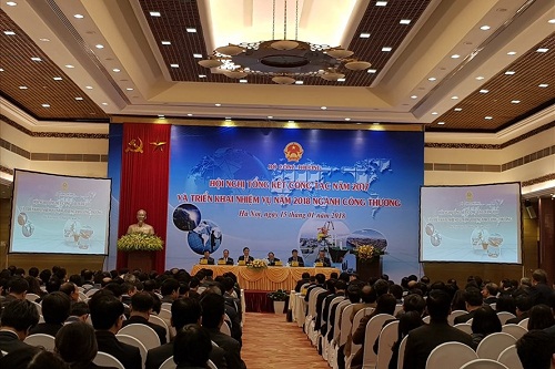 nam 2018 bo cong thuong tap trung giai quyet nhung diem nghen trong phat trien cua nganh