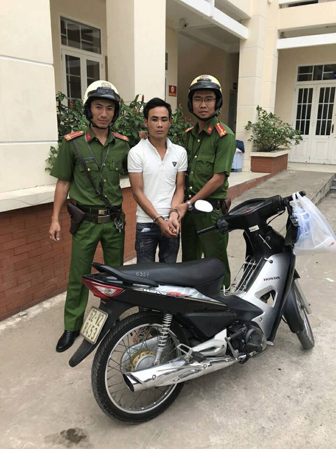 bi phat hien dung doan be khoa trom xe may mot trong hai doi tuong bo chay thuc mang
