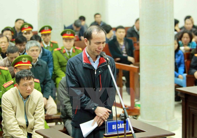 nguyen tgd pvc khoc hon 1 phut khong noi noi loi cuoi cung