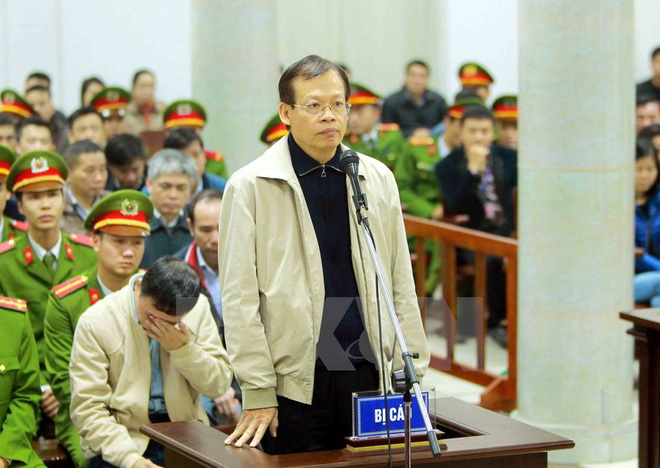 nguyen tgd pvc khoc hon 1 phut khong noi noi loi cuoi cung