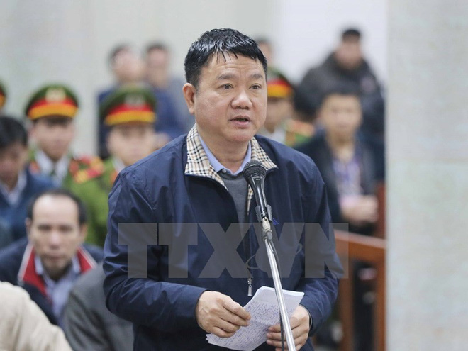 nguyen tgd pvc khoc hon 1 phut khong noi noi loi cuoi cung