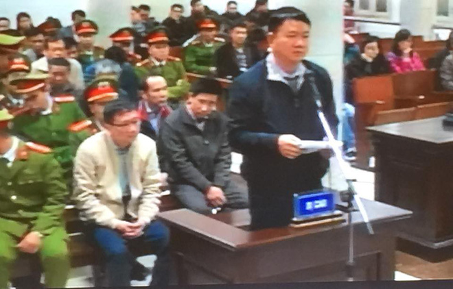 nguyen tgd pvc khoc hon 1 phut khong noi noi loi cuoi cung