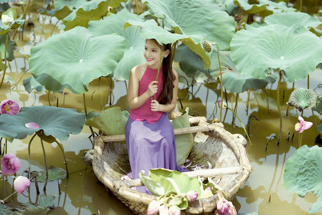 nhan sac thien than cua mau nhi tai san catwalk mien bac
