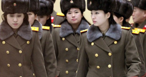 Chùm ảnh: Bóng hồng bí ẩn đại diện cho đội quân sắc đẹp Triều Tiên ở Bàn Môn Điếm chum anh bong hong bi an dai dien cho doi quan sac dep trieu tien o ban mon diem