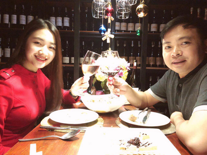 cuoc song hien tai cua hoa hau lay chong dai gia sau nua nam dang quang nhu the nao
