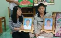 yeu cau ra quyet dinh khoi to vu xe khach tong chet 2 chau be o binh duong