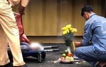 tphcm sap den ngay cuoi vo nam tai xe bi thung container ep tu vong