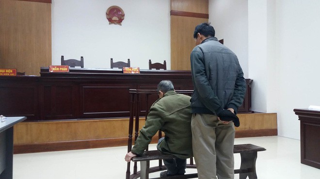 bi cao 79 tuoi hiep dam be gai 3 tuoi o ba vi nhan muc an 10 nam tu giam