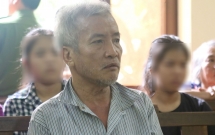 tphcm giet nguoi nam ngu canh vo vi cuong ghen ong lao 60 tuoi lanh 14 nam tu