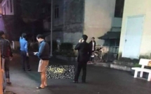 ha noi nguoi phu nu nghi tram cam roi tu tang 19 chung cu xuong dat tu vong