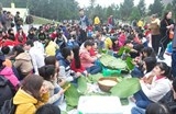 soi noi chuong trinh goi banh chung cung nguoi ngheo an tet