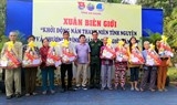 bo doi bien phong tinh an giang cham lo tet cho nguoi ngheo khu vuc bien gioi