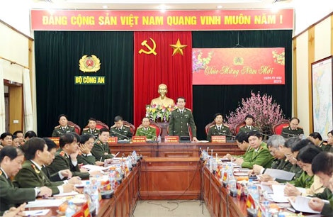 9 ngay nghi tet bat giu 365 doi tuong hinh su