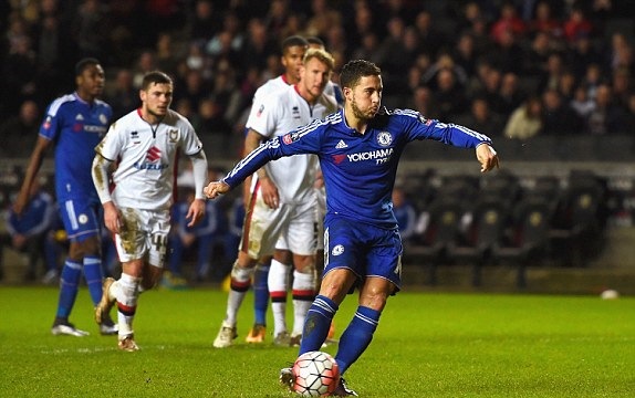 oscar hazard toa sang chelsea dai thang mk dons