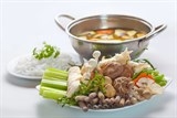 Chọn rau ăn lẩu để tránh bị ngộ độc 3 ngày tết