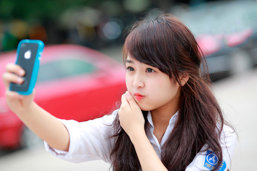 nguoi viet tre can bot song ao va nen hoc cach muu sinh