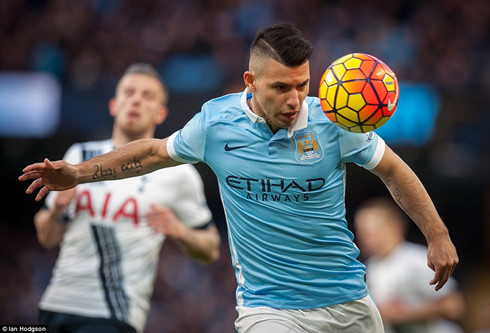 danh bai man city tottenham buoc vao cuoc dua vo dich