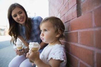 Những thói quen xấu cha mẹ vô tình làm hại con
