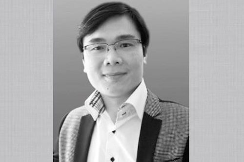 mot nguoi viet xep 7200 nha kinh te tre xuat sac the gioi