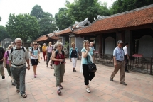 tet binh than ha noi la diem den cua 400000 luot khach