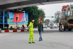 423 nguoi di bo da bi xu phat