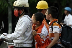 sau cao diem tre em doi mu bao hiem lai giam