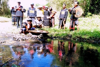 Náo nức Lễ cúng bến nước của người Ê đê