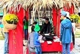 tai hien cho tet xua tai phong nha ke bang dip tet dinh dau