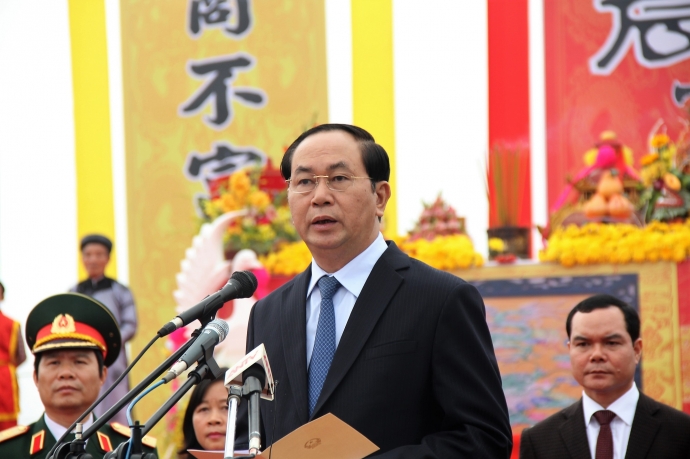 chu tich nuoc tran dai quang lai may cay o le hoi tich dien