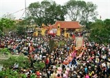 mot can bo nganh cong thuong di le chua trong gio hanh chinh bi xem xet ky luat