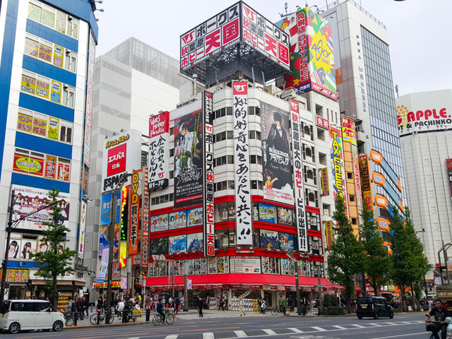 tham khu pho die n tu akihabara thien duo ng cu a otaku nha t ba n