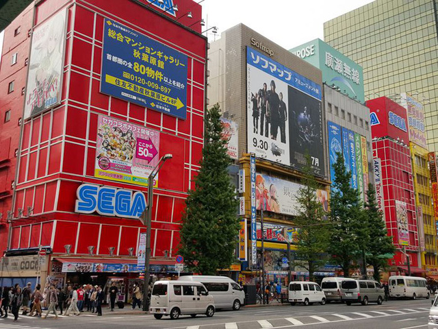 tham khu pho die n tu akihabara thien duo ng cu a otaku nha t ba n