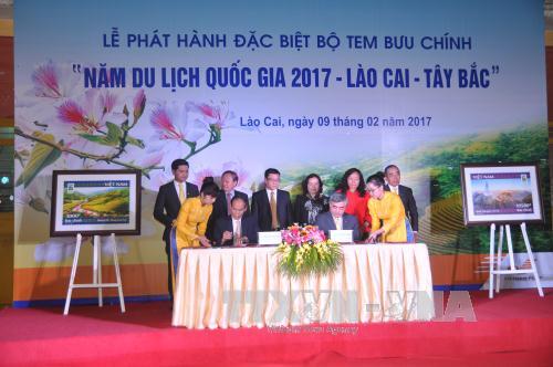 phat hanh bo tem hinh anh tay bac mung nam du lich quoc gia 2017