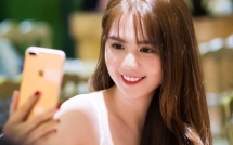 cuoc song cua ngoc trinh sau nhung on ao tinh cam
