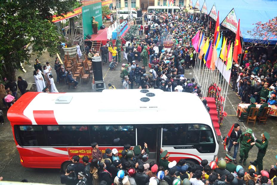 thanh nien ca nuoc san sang len duong nhap ngu