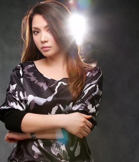 cuoc song vien man cua chi gai ruot ho quynh huong