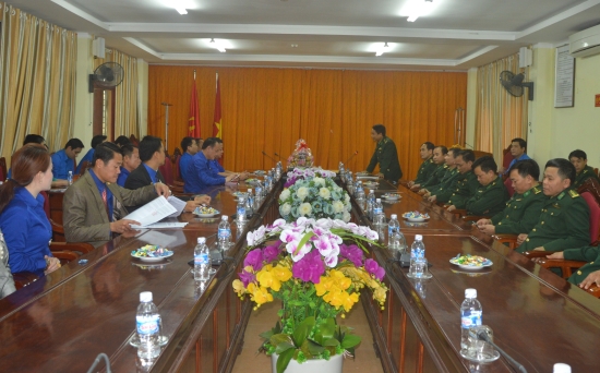 thuc day huu nghi thanh nien ha tinh va tinh bolykhamxay lao