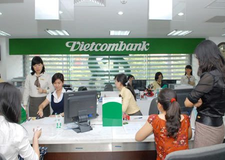 vietcombank co them 2 tinh nang chuyen tien moi