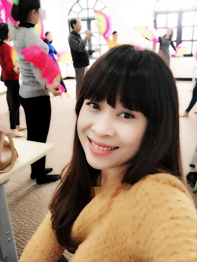 chan dung nguoi me u50 xinh dep gay sot mang xa hoi