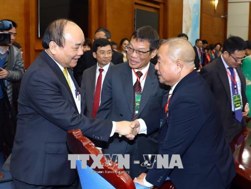 thu tuong nguyen xuan phuc chinh phu do dan vi dan trong do co ba con viet kieu