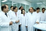 thu tuong mong y bac sy cham soc nguoi benh nhu ruot thit cua minh