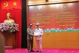 cac tuong linh si quan cong an viet nam don nhan phan thuong cao quy cua nha nuoc lao