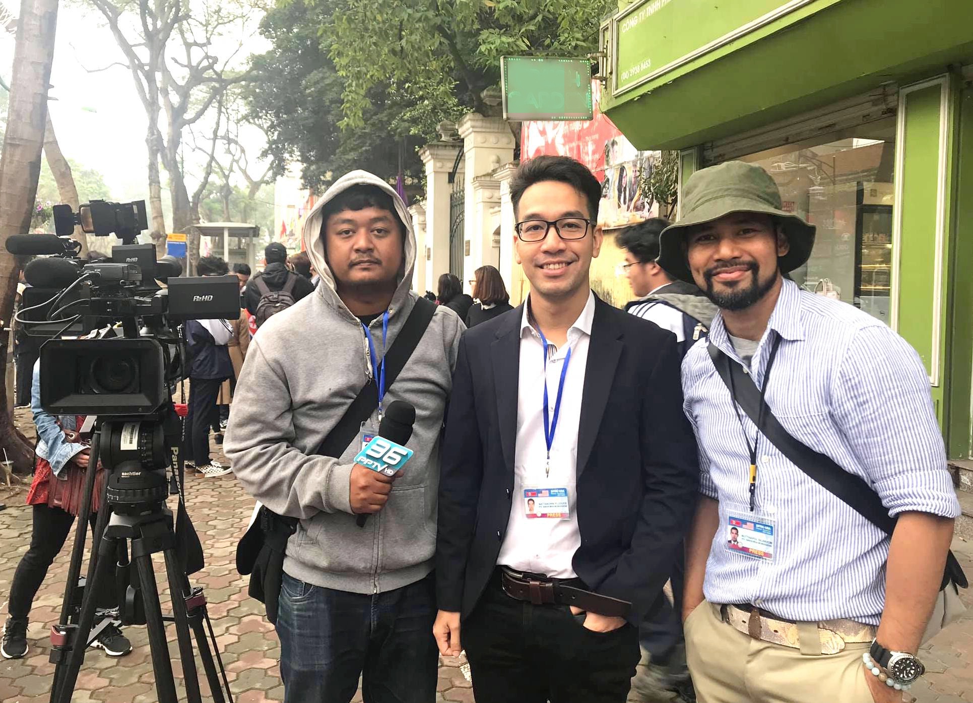 phong vien quoc te an tuong voi su men khach cua nguoi viet nam