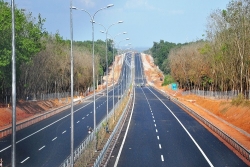 2030 viet nam du kien co 21 tuyen duong cao toc