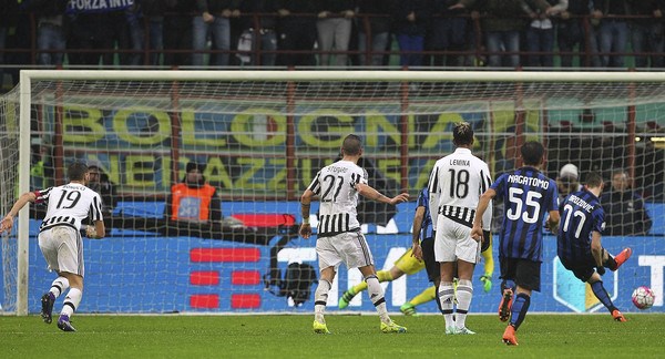 ha inter tren cham 11m juventus vao chung ket coppa italia